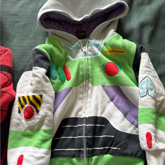 Character Jacket bundle - Picture 5 of 7